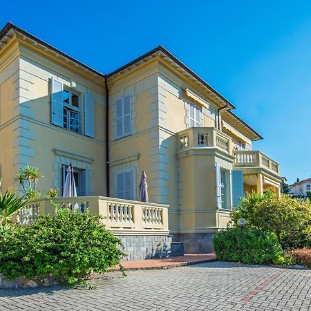 Oliviers -Agreable 2 Pieces Dans Maison Bourgeoise Menton Buitenkant foto